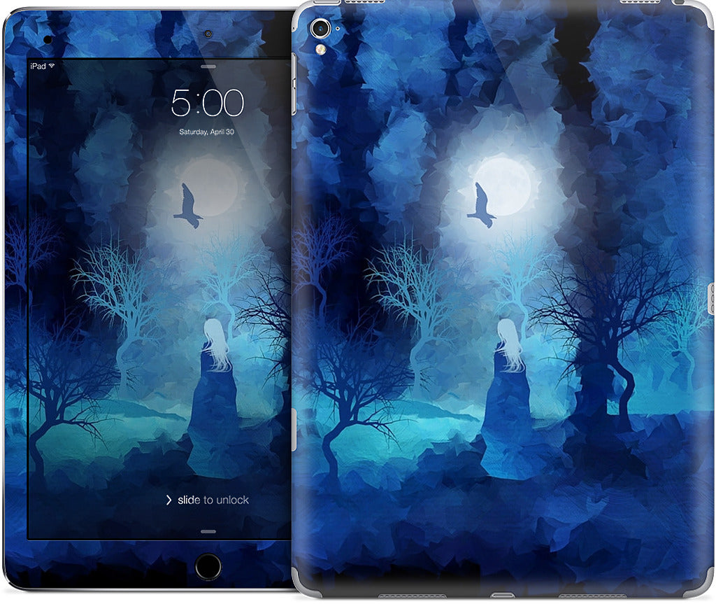 Additional Views The Magician by Viviana Gonzales and Paul Kimble iPad Skin