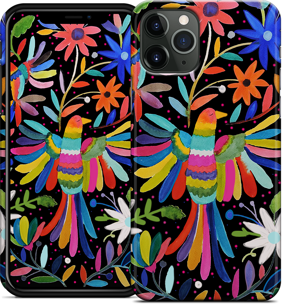 Pajaros iPhone Case