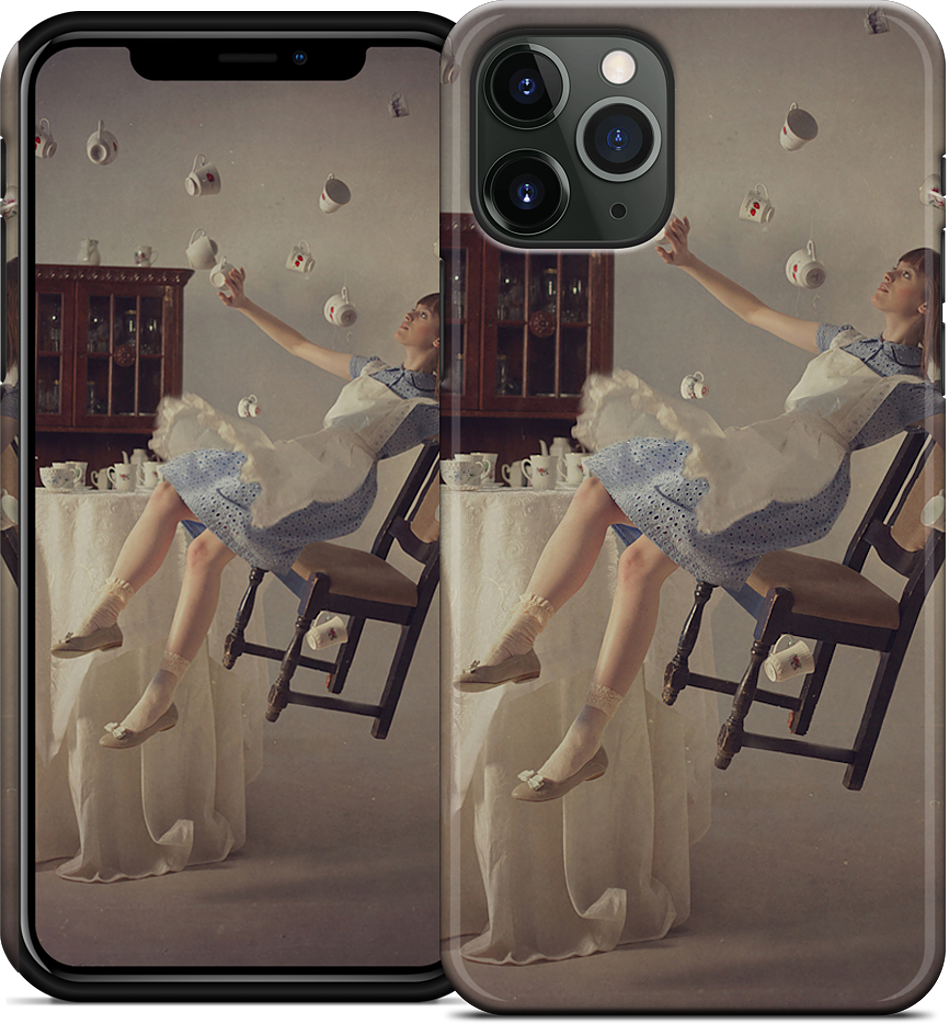 Alice's Five O'Clock Dream iPhone Case